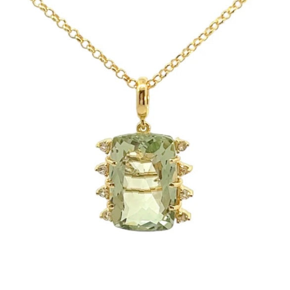Gold necklace with a green gemstone pendant on a white background
18K Gold plated over 925 Silver - 3.5 grs
Antique cut Prasiolite - 10.6 cts
11 White Topaz round 1.0 mm diamond cut