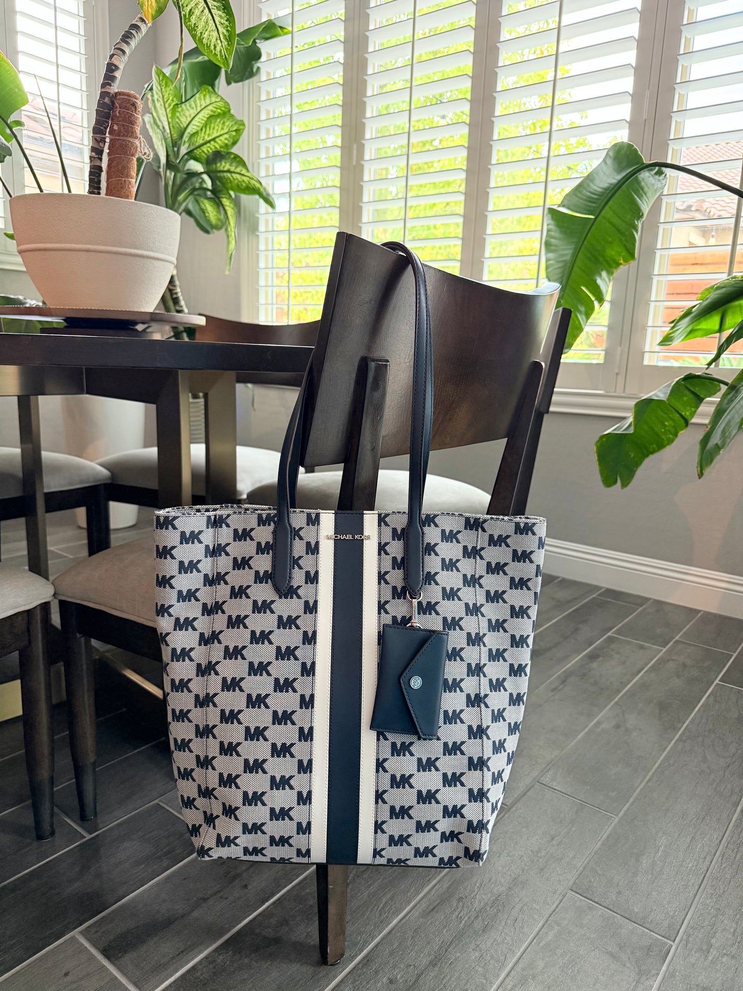 Michael Kors Vincent Large Logo Jacquard Tote W/Card Holder Attachment