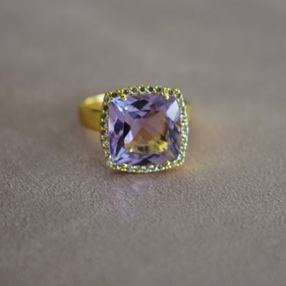 Deux 18k Yellow Gold Lilac Opal Amethyst and White Topaz Ring