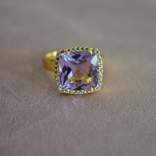 Vianna Brasil Deux 18k Yellow Gold Lilac Opal Amethyst and White Topaz Ring