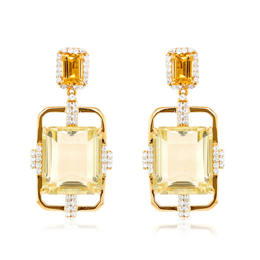 Gold earrings with yellow gemstones on a white background
Material: 18k yellow gold vermeil over 925 Silver - 6.2 grs, Emerald cut Off-White Citrine, Citrine - 27.1 cts, and 102 white topaz round 1 mm diamond cut
Color: yellow gold, white, yellow, citrine
Closure: Post