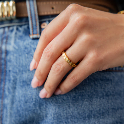 18k Gold Tennis Emerald Cut Ring