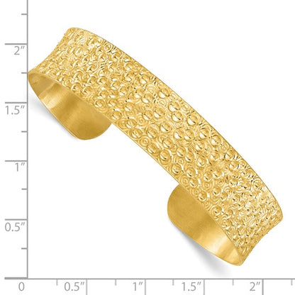 Gold bracelet with textured design on a white background with measurement scale
Material: 925 sterling silver, gold plated
Color: yellow gold
Closure: slip-on, open bangle
Measurement: 13 mm width