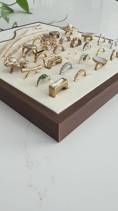 Women's Gold Fashion Flower Stainless Steel Ring